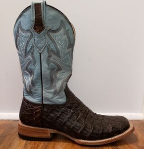 Womens Exotic cowboy boots sz 9